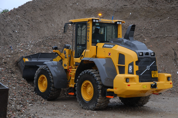 Shovel Operator for Netherlands 1 shovel operator